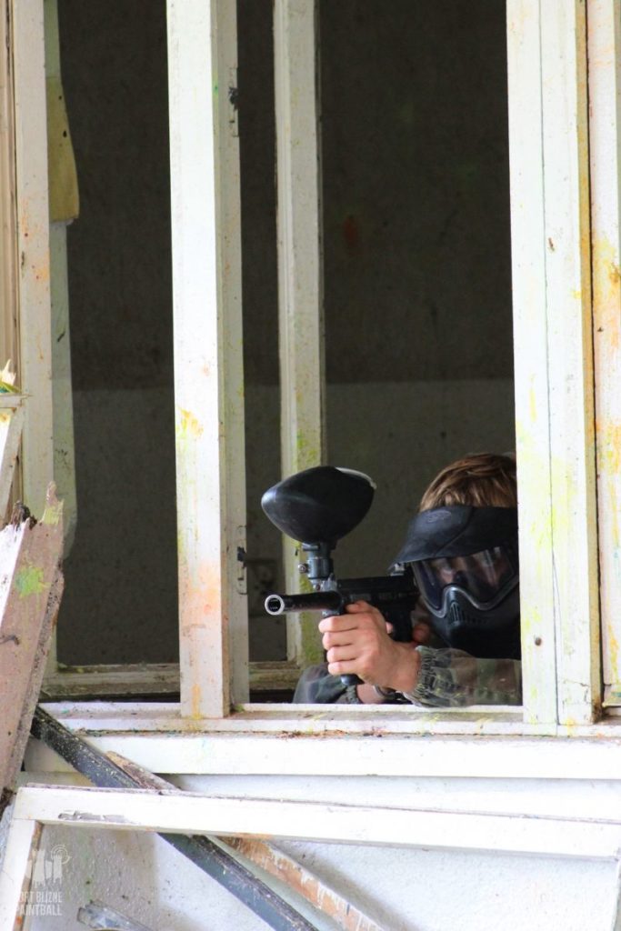 Paintball-w-budynkach-FORT-Blizne-8