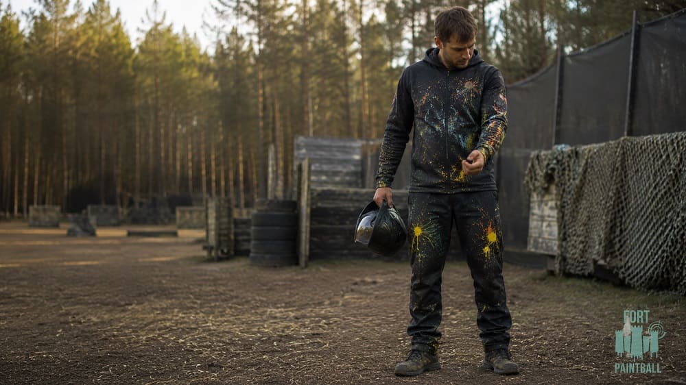 Czy farba z Paintballa schodzi?